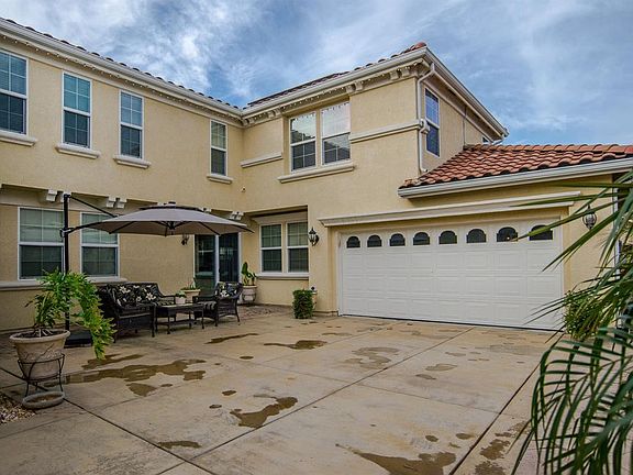 3rd image of 2675 Briscoe Pl