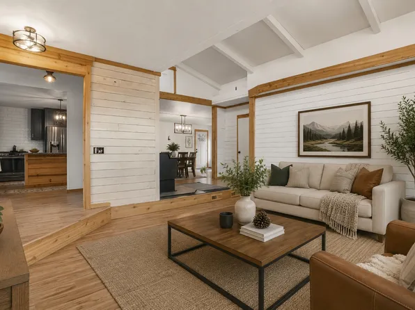360 W River Rd, Hamilton, MT 59840