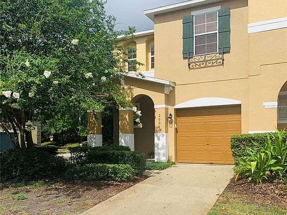 3rd image of 2001 Beachberry Ln