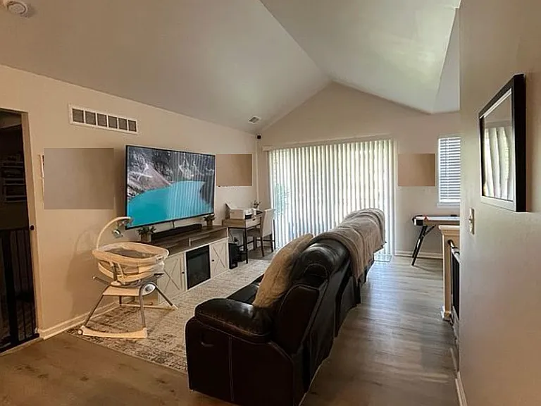 55163 Westchester Dr #58 — Photo 6