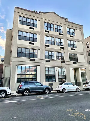 Rented by City Vista Inc | media 58