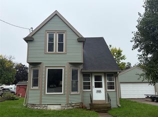 1205 Main Ave, Clear Lake, IA 50428