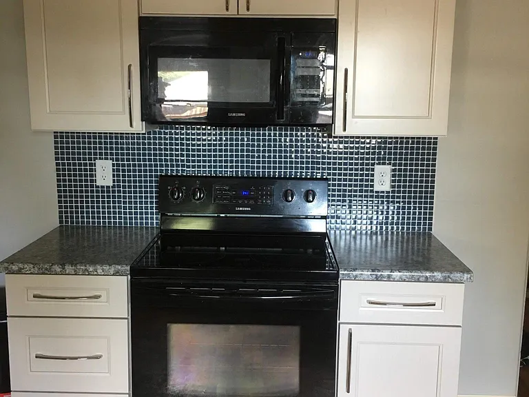 1409 S Gary Dr — Photo 8