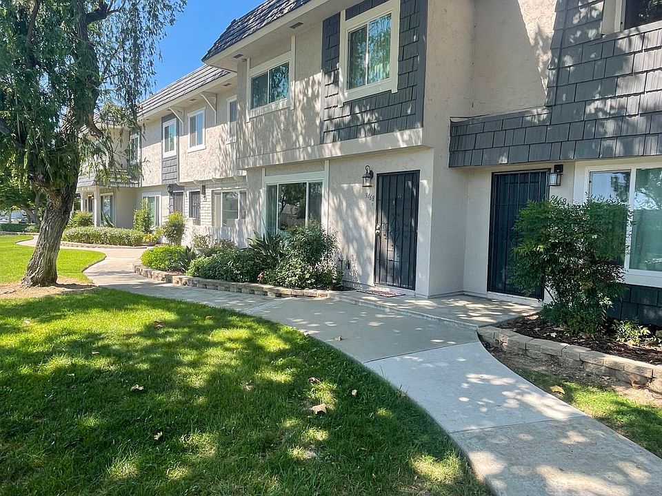 1st image of 9468 Carlton Oaks Dr Unit E