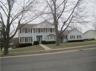 11901 Summit St, Kansas City, MO 64145