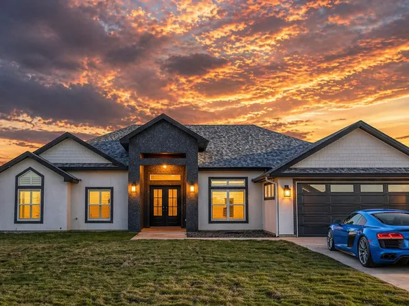 14 Hope Place, Uvalde, TX 78801