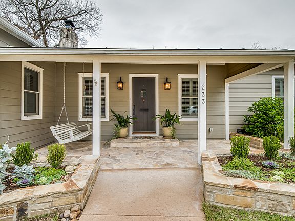 2nd image of 233 Alta Ave