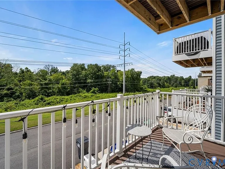 5922 Laurel Bed Ln — Photo 19