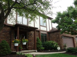 14541 Regency Dr, Strongsville, OH 44136