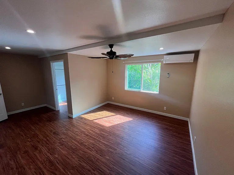 920 Leighton St — Photo 25