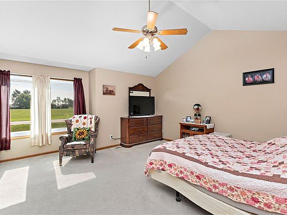 5th image of 1213 Talon Dr