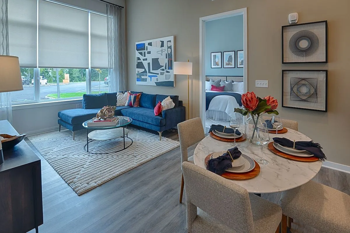 Liberty Apartments — Photo 4