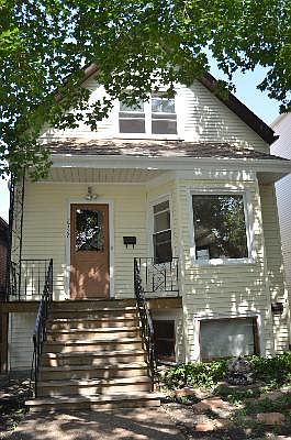1st image of 2728 W Melrose St