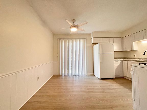 4th image of 5649 Roseworth Ct SE #5649