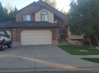 857 E Windemere Ln, South Ogden, UT 84403