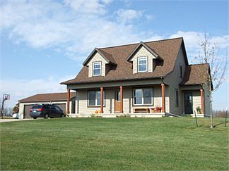 1st image of W594 Maug Rd