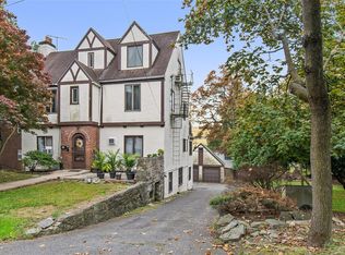 35 Lester Pl, Larchmont, NY 10538