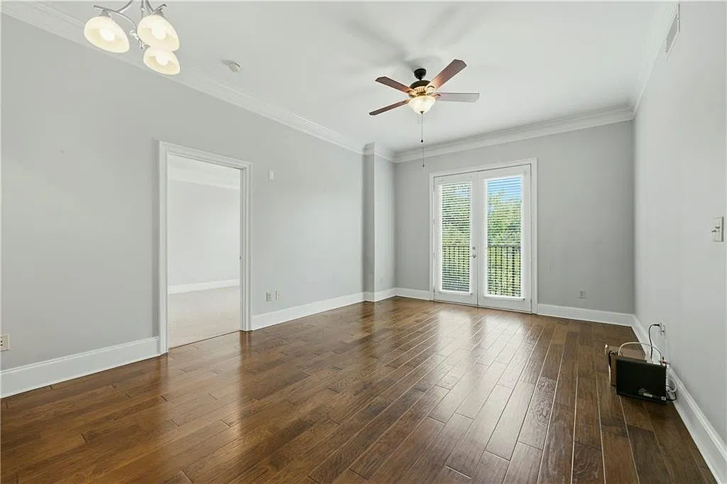 2 bed, 2.0 bath, 1157 sqft, $2,200 — Photo 4