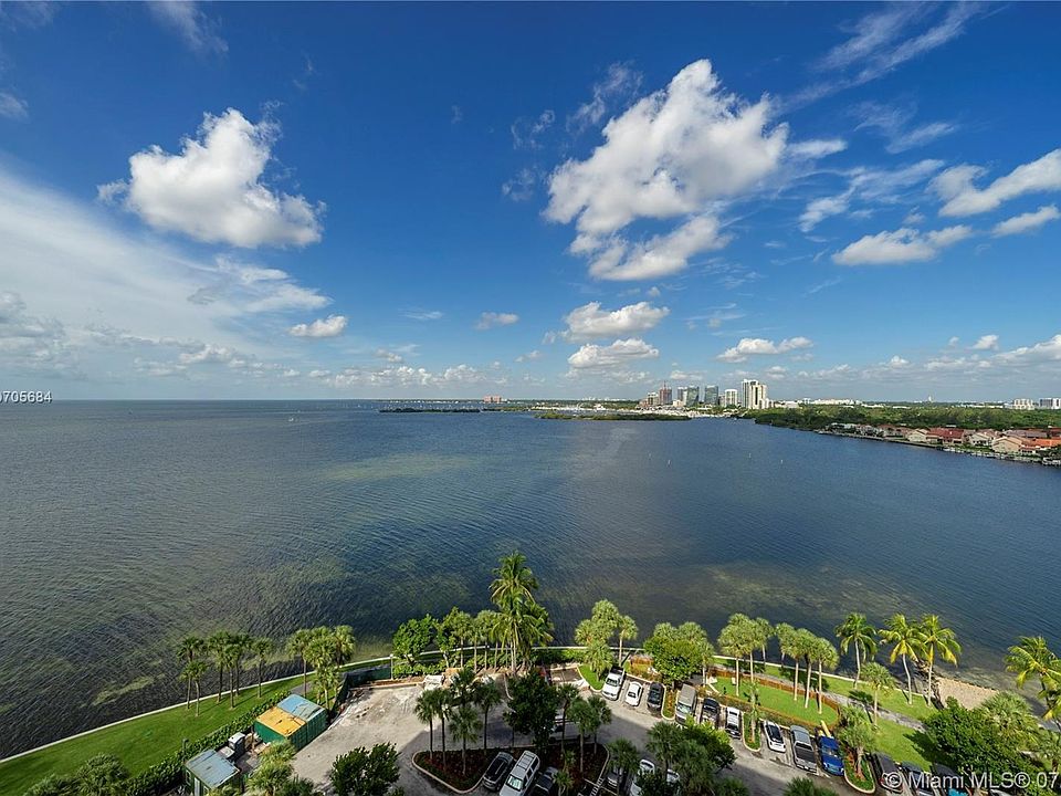 1st image of 1 Grove Isle Dr #A1504