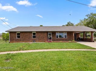 143 Irvin Ct, Radcliff, KY 40160