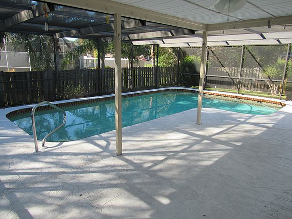lanai and caged pool