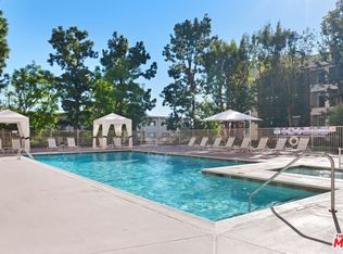 100 S Doheny Dr APT 710, Los Angeles, CA 90048