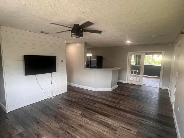 3331 Kentucky St — Photo 5