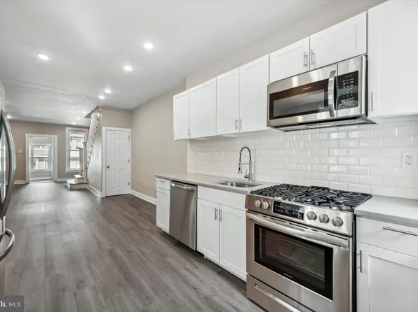 5253 N Sydenham St, Philadelphia, PA 19141