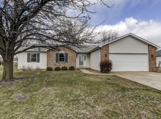 405 Pheasant Run, Sherman, IL 62684