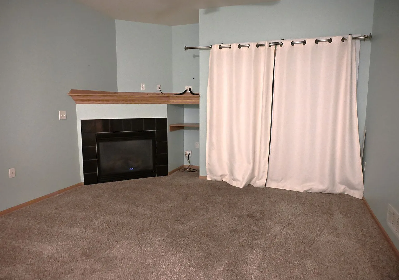 Spacious 3-Bedroom Ground-Floor Condo for rent in the Heart of Ankeny — Photo 1