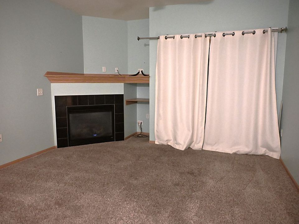 1st image of 1110 NE 6th Ln Unit 5