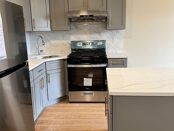 4th image of 33-29 58th St Unit 2