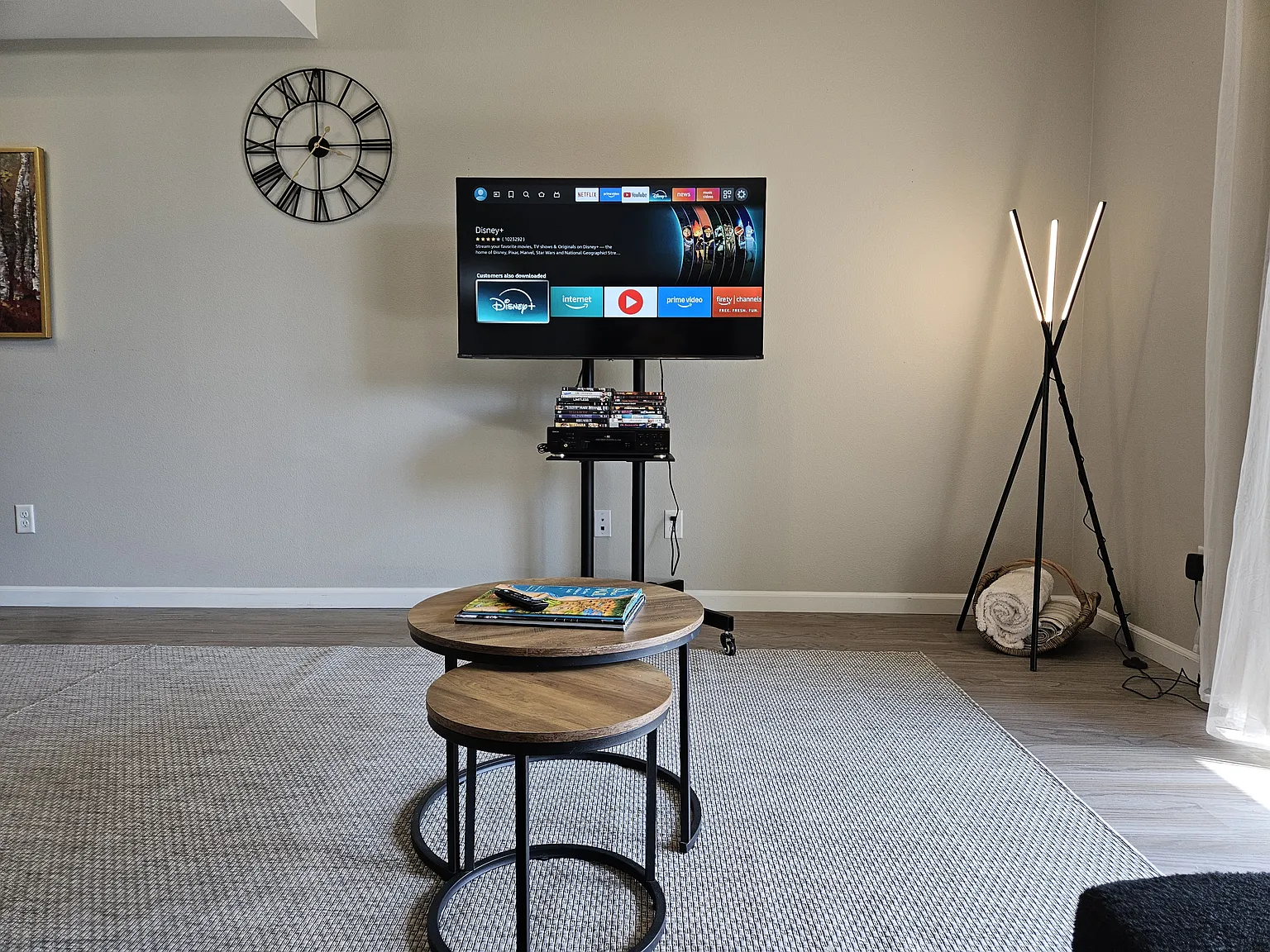 2 bed, 1261 sqft, $2,850 — Photo 3