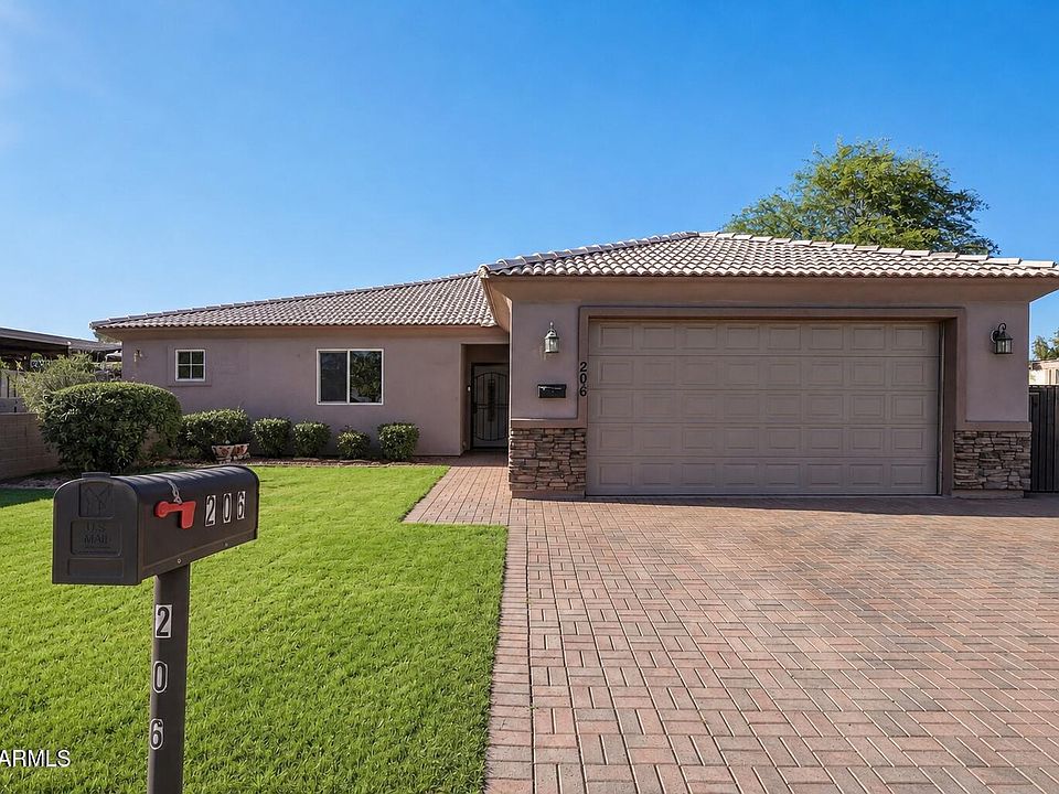 1st image of 206 W RIO VISTA Lane