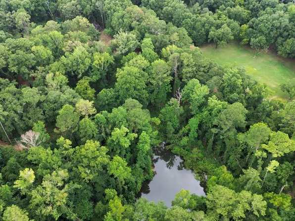 1146 Whipples Crossing Rd, Dublin, GA 31021
