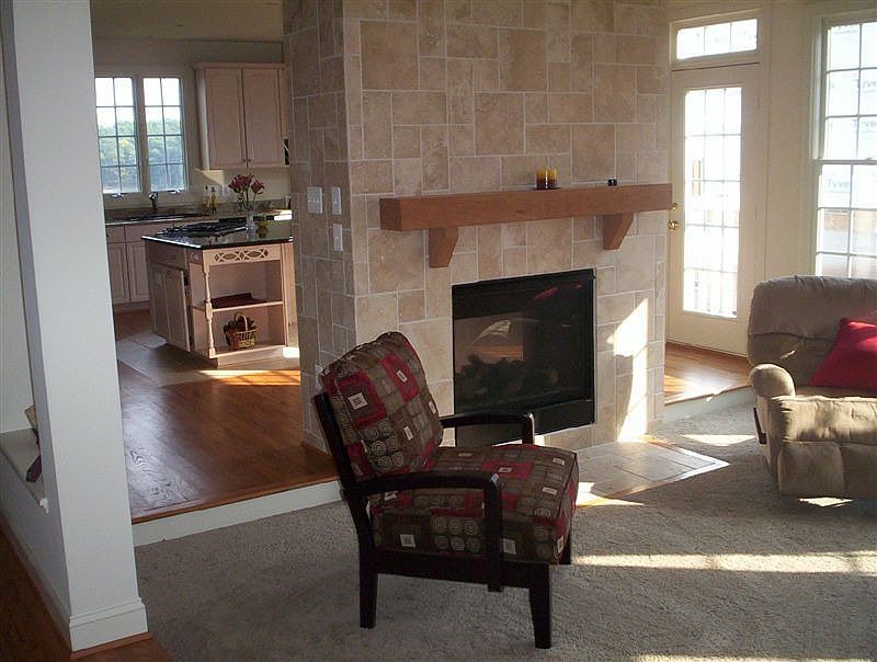 2 sided fireplace Kitchen/livingroom