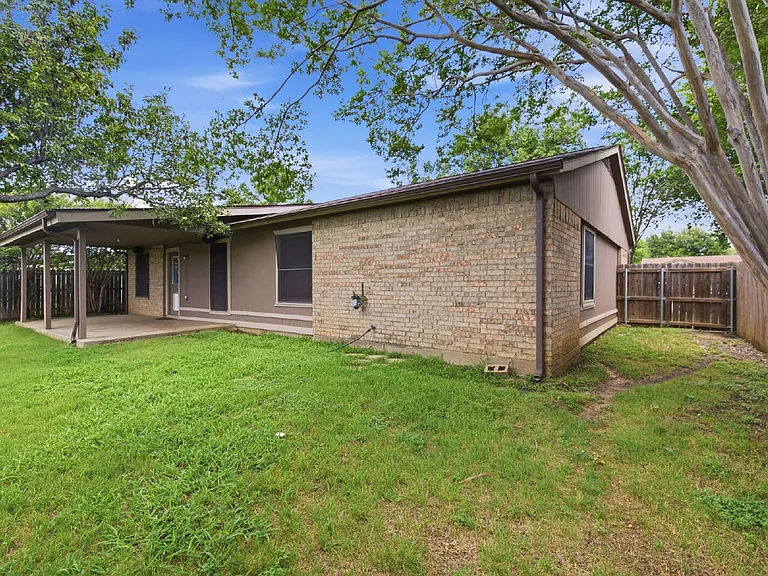 525 Parkview Dr — Photo 27