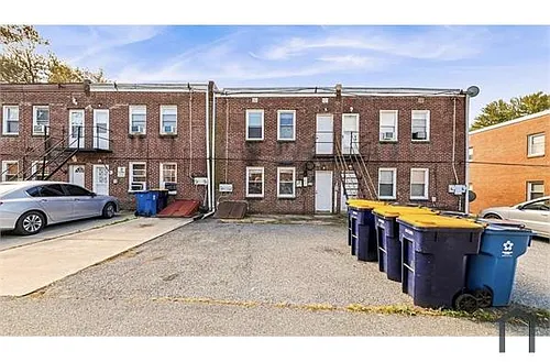 2117 Seneca Rd #2 Photo 1