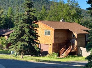 9198 W Parkview Terrace Loop, Eagle River, AK 99577