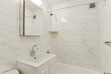 Rented by Akelius Real Estate Management