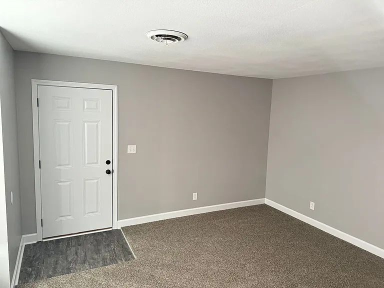1510 W Knollwood Cir — Photo 3