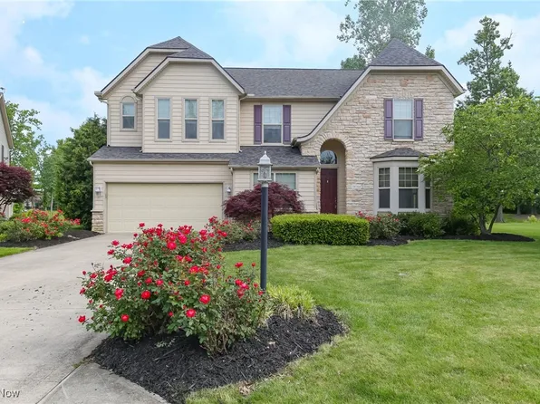 38784 Bradford Ln, Avon, OH 44011