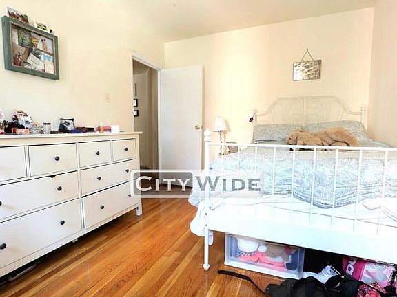 3rd image of 21 E 2nd St APT 30