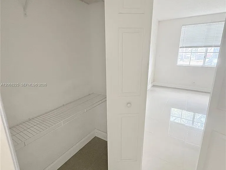 8030 N Nob Hill Rd #105 — Photo 13