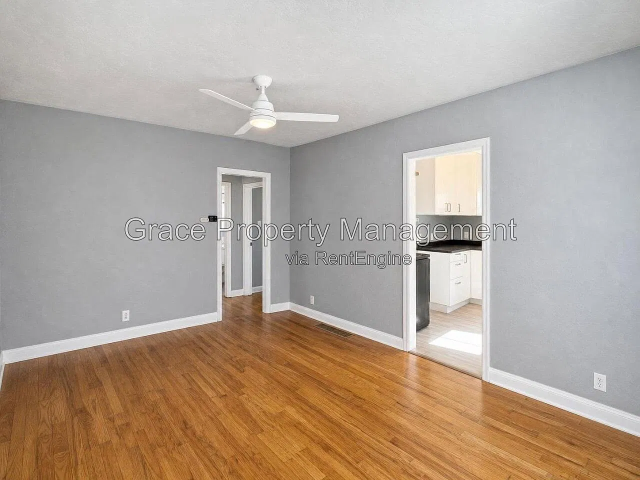 2 bed, 1.0 bath, 1240 sqft, $2,400 — Photo 3