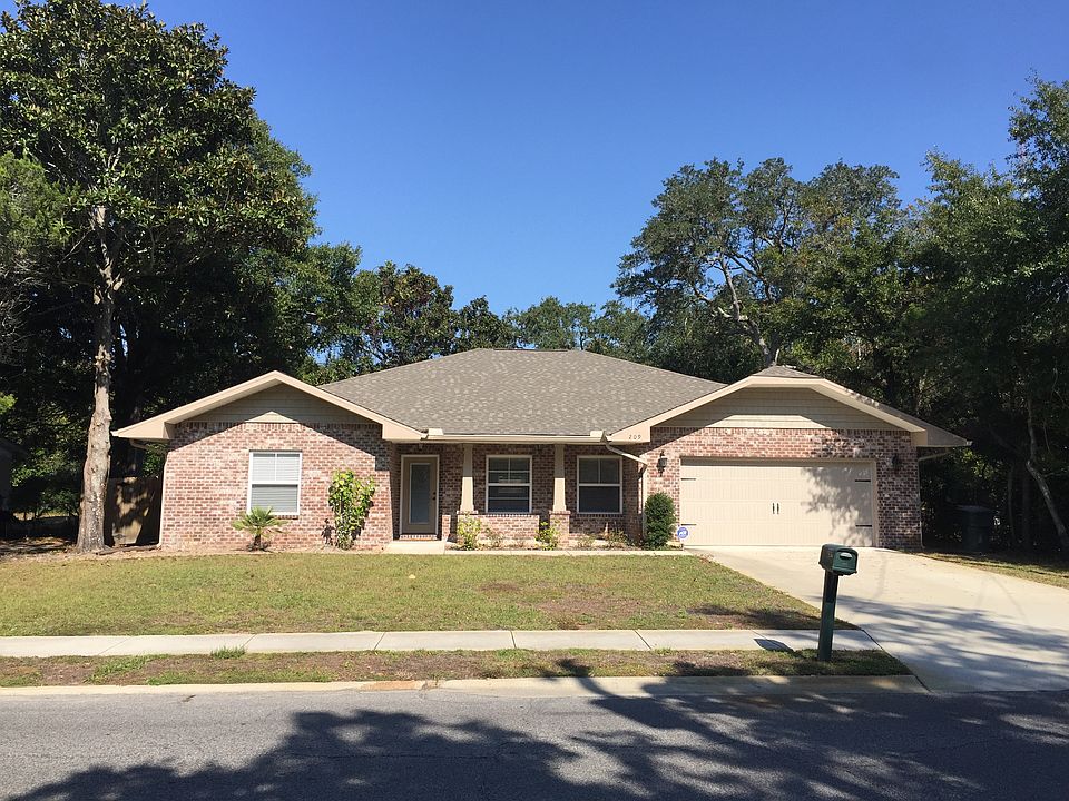 1st image of 209 Coral Dr SW