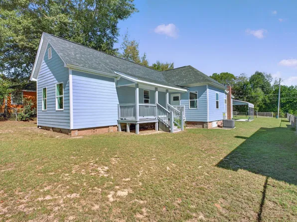 648 Rennie St, Graniteville, SC 29829