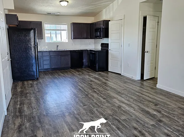 Canyon Crossing Apartments