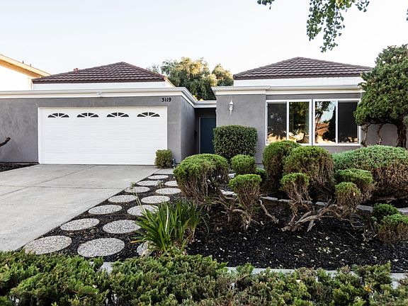 4th image of 3119 Bilbo Dr