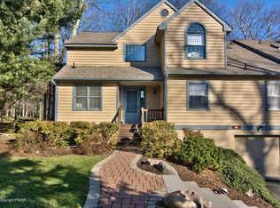 616 Buck Cir, Buck Hill Falls, PA 18323